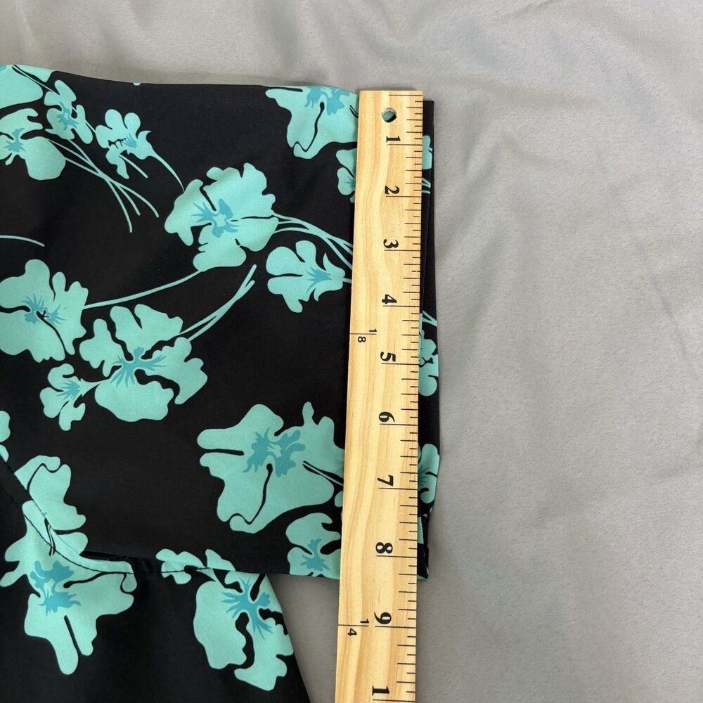 Hurley Men’s Size XXL Hawaiian Button Up Tropical Pattern Short Sleeve Shirt - Picture 8 of 10